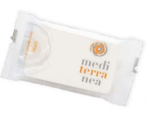 Sapone rettangolare 12g Confezionato con film satinato trasparente in flow pack.